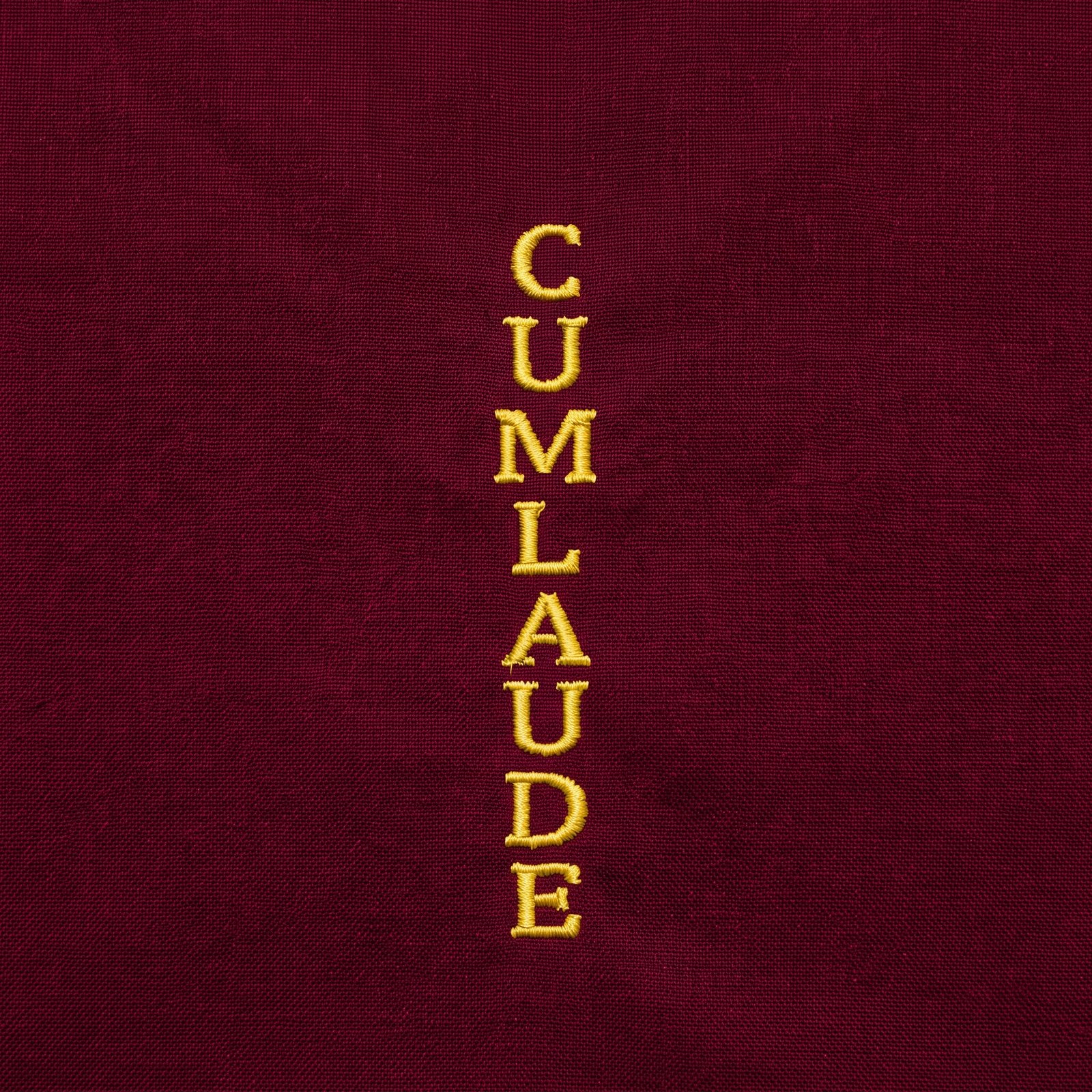 CUMLAUDE